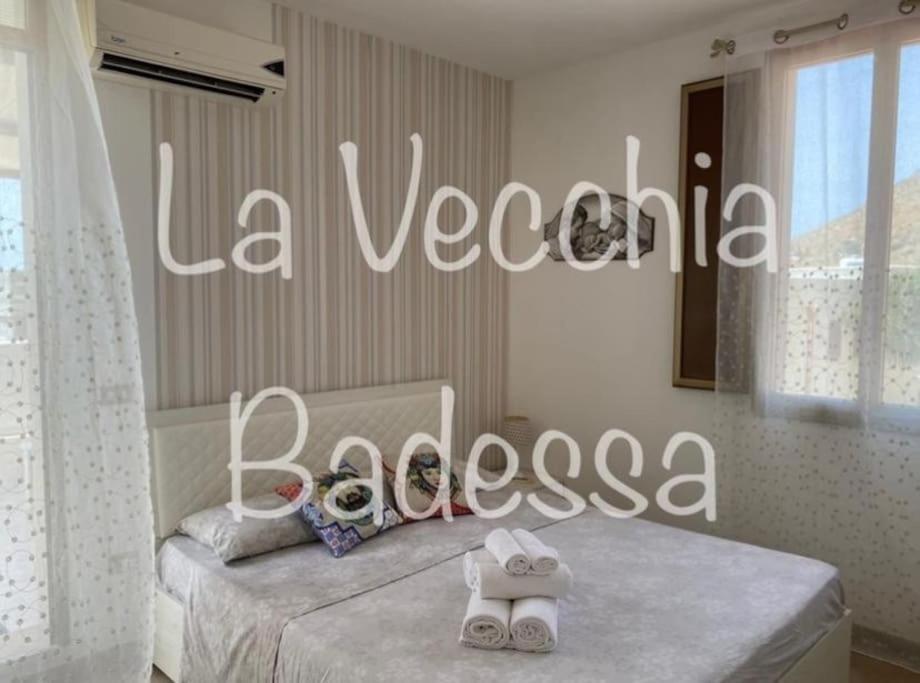 La Vecchia Badessa A Due Passi Dal Mare Apartamento Macari Exterior foto